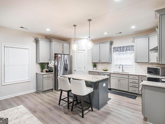 5th image of 4580 Capulet Ct