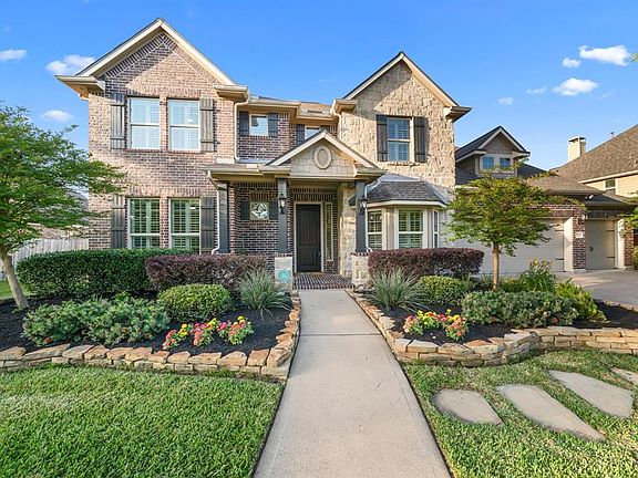 3rd image of 26330 Andrew Arbor Court