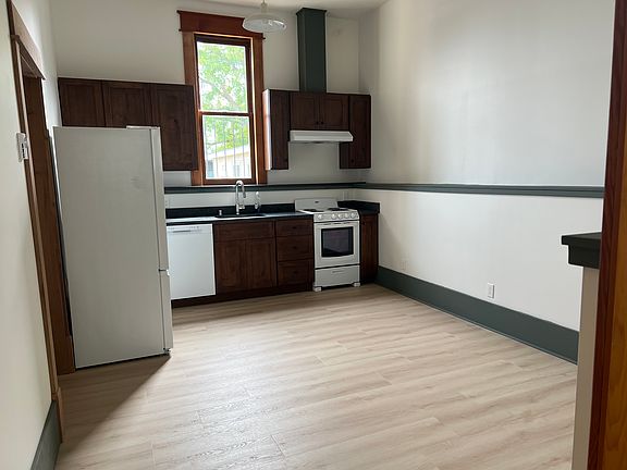 Kitchen- living area