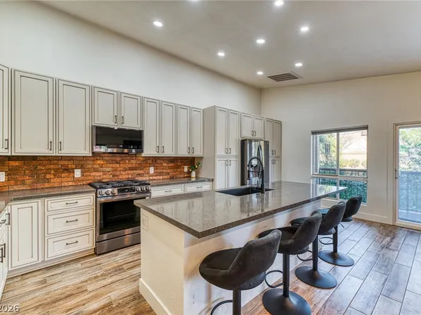 1304 Georgia Ave APT C, Boulder City, NV 89005
