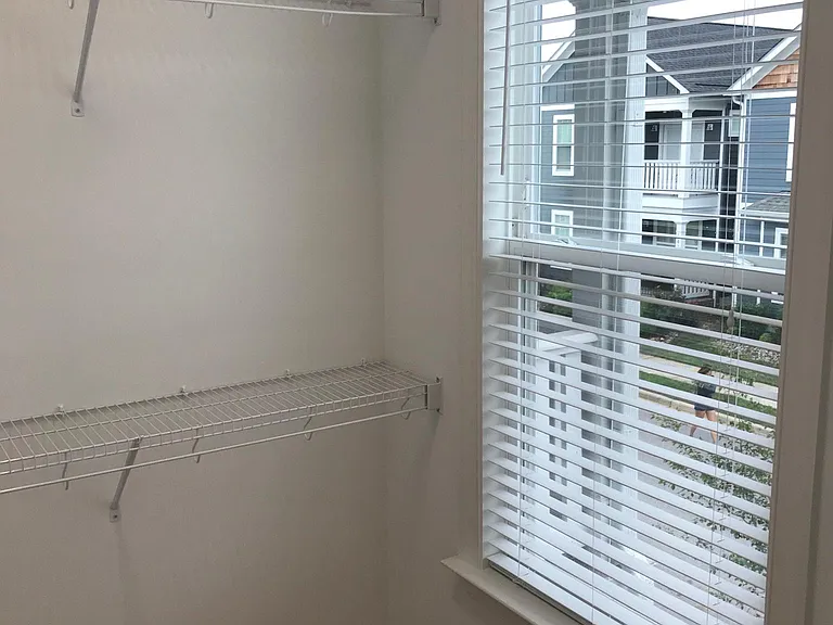 1437 Park Ave #3 — Photo 34