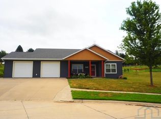 1510 Megans Way, Correctionville, IA 51016