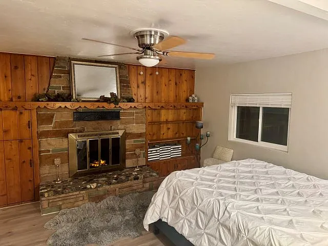 8762 Tyler St — Photo 2