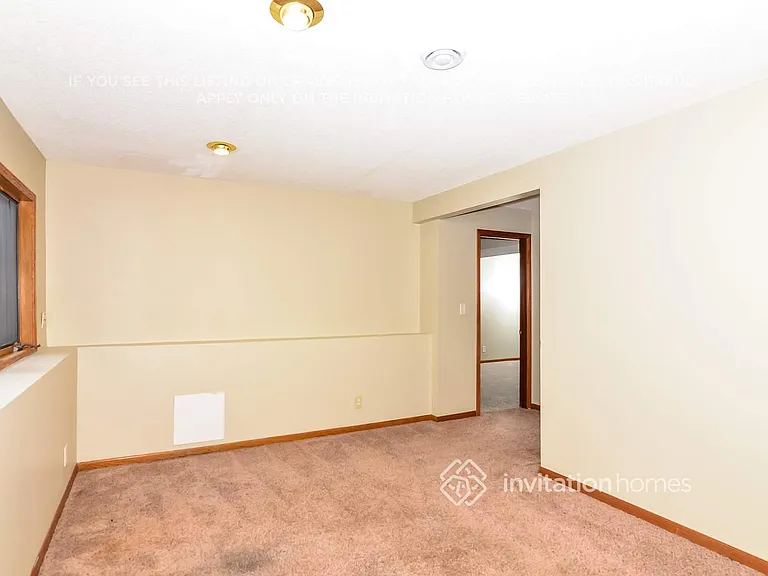 15684 Cumberland Ave W — Photo 15