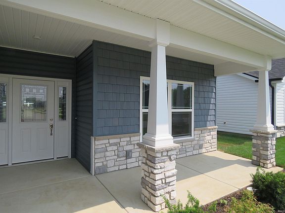 3rd image of 4177 Amethyst Dr