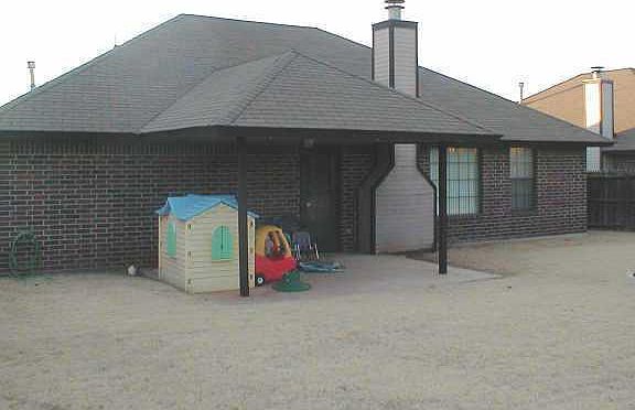 3rd image of 1420 N Eagle Dr