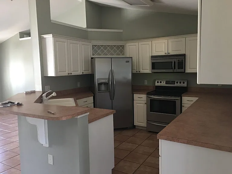 4821 Doc Dr — Photo 2