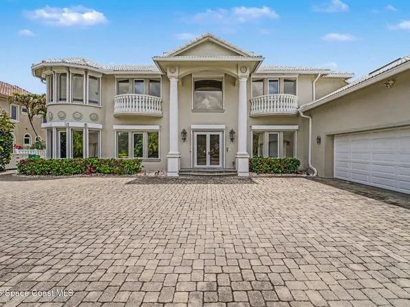 120 Lansing Island Dr, Indian Harbour Beach, FL 32937