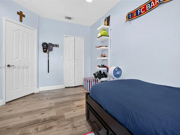 8061 NW 114th Pl #8061 — Photo 32