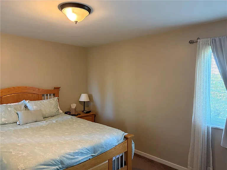 359 Dorseyville Rd — Photo 17