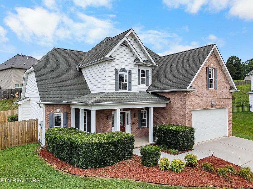 1st image of 3331 Cliffbranch Ln