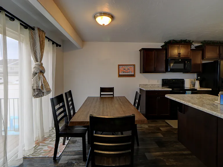 498 S Evergreen Way — Photo 5