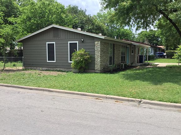 2nd image of 501 Carpenter Ave