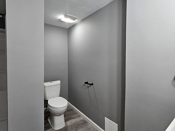 3rd image of 416 N 7th St #1