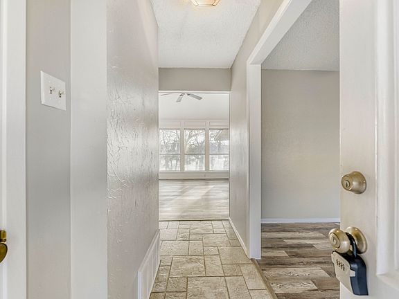 3rd image of 517 Kings Gate Rd