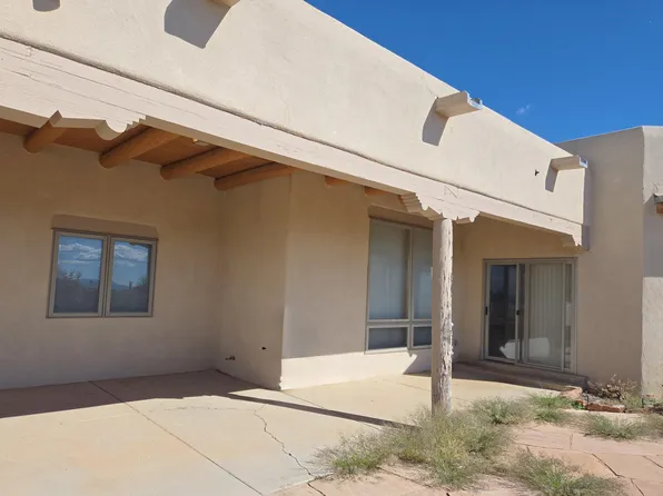 17 Condesa Rd, Santa Fe, NM 87508