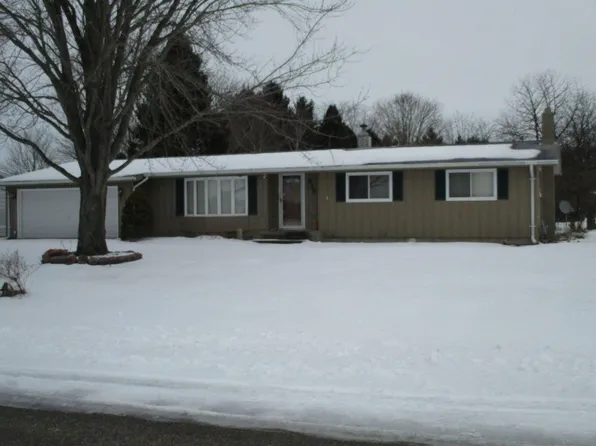 825 Buccaneer Ln, Coldwater, MI 49036