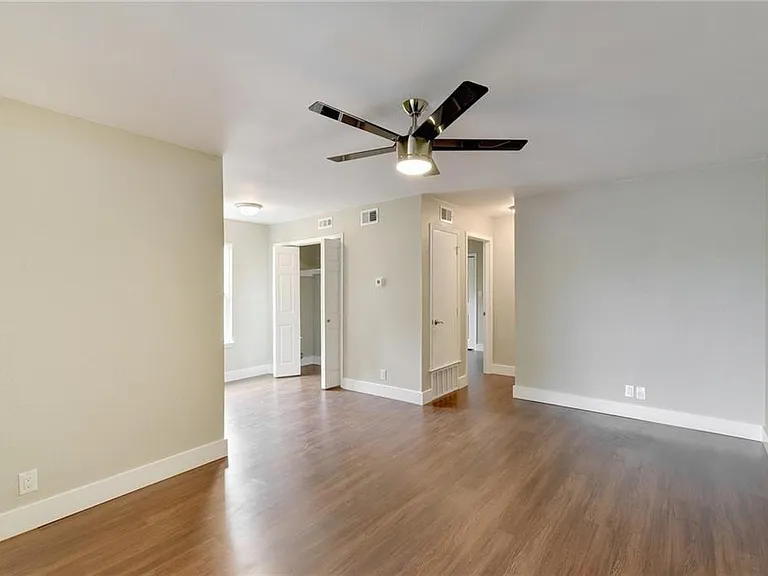 7504 Carver Ave #A — Photo 4