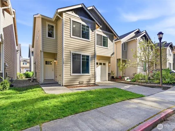 1569 NE Fontaine Way, Poulsbo, WA 98370