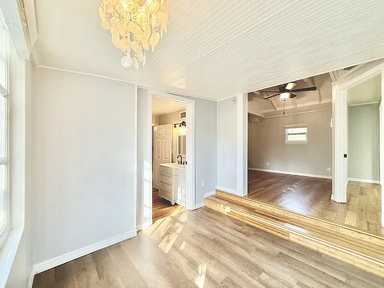 713 Smith St — Photo 28