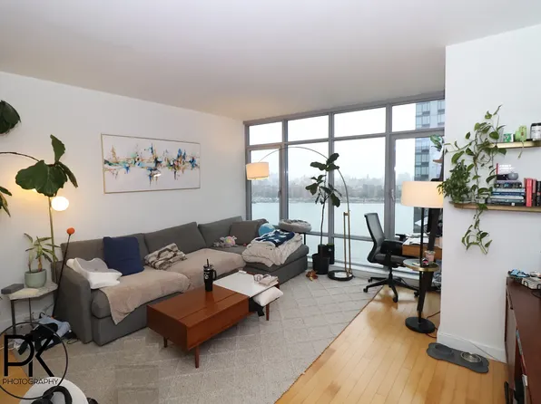 1 Northside Piers APT 22C, Brooklyn, NY 11249