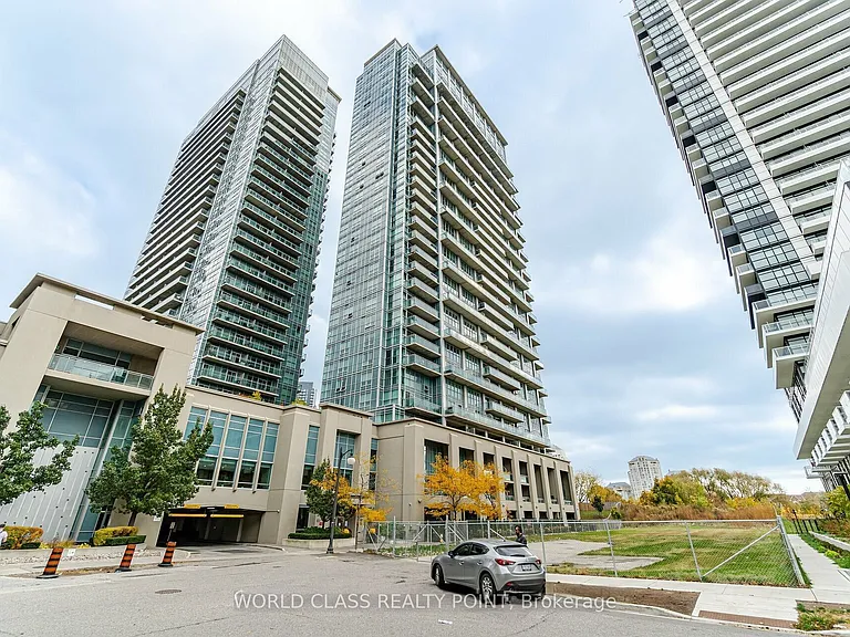 155 Legion Rd N #Penthouse 2907 — Photo 1