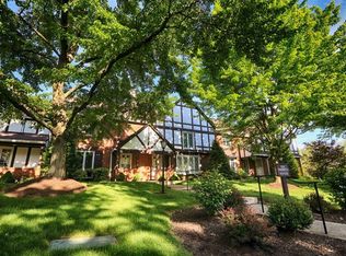 1800 Foxcroft Ln APT 1005, Allison Park, PA 15101