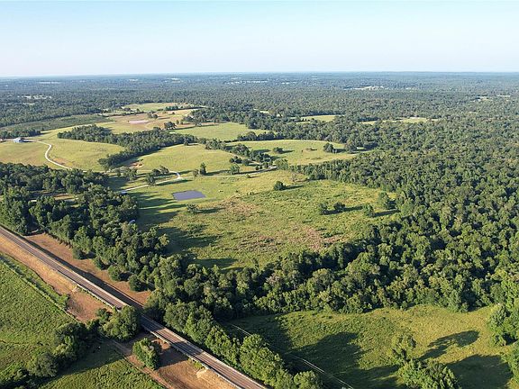 3rd image of 3188 S State Highway 75