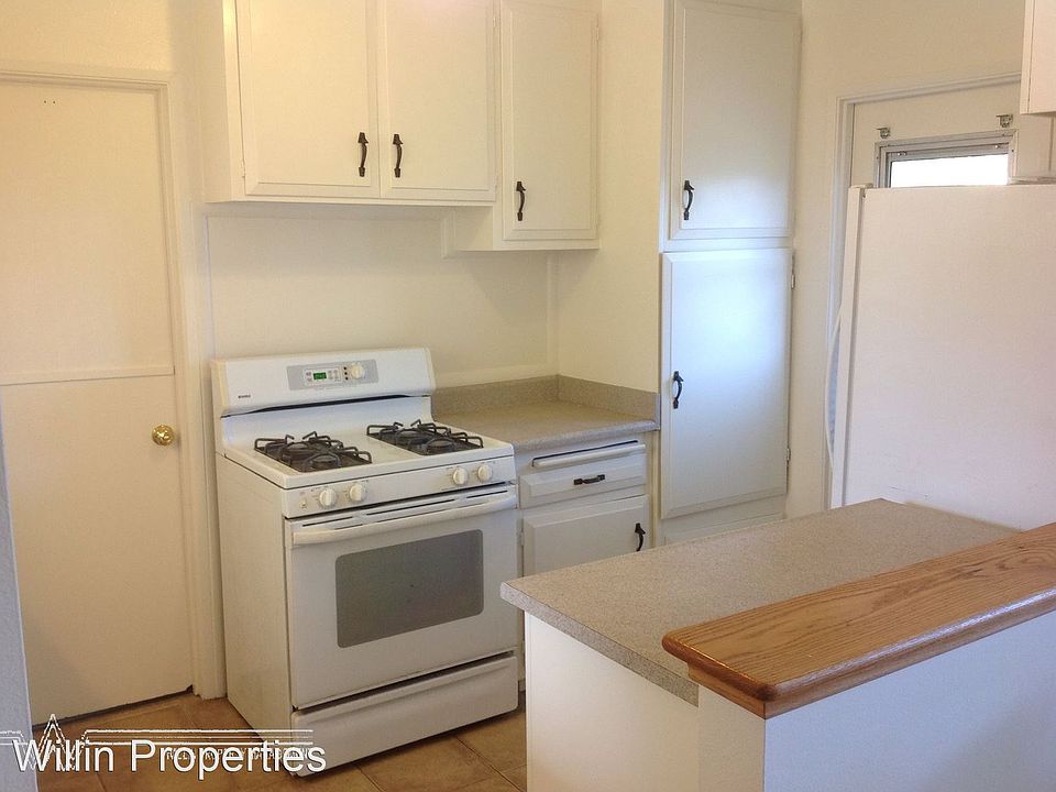 1st image of 4761 Lithrop Pl