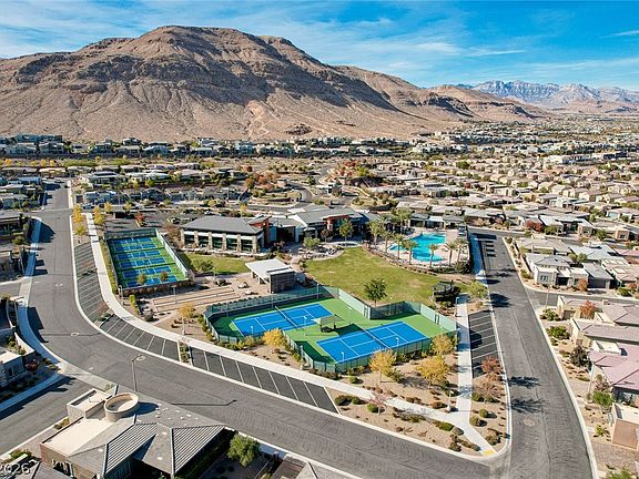 2nd image of 6706 Desert Crimson St