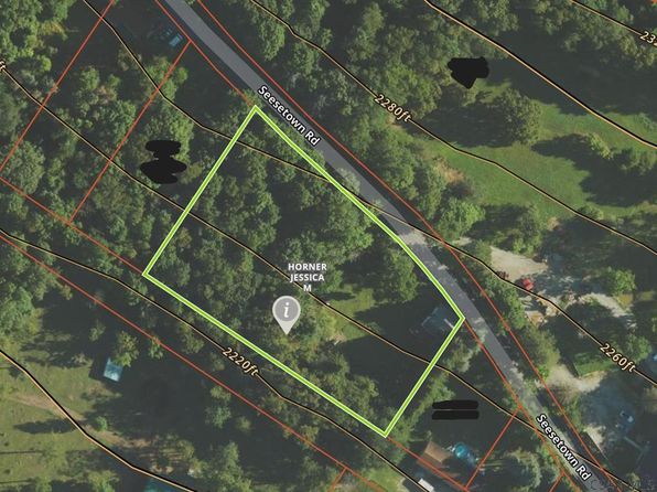 130 Seesetown Rd, Sidman, PA 15955