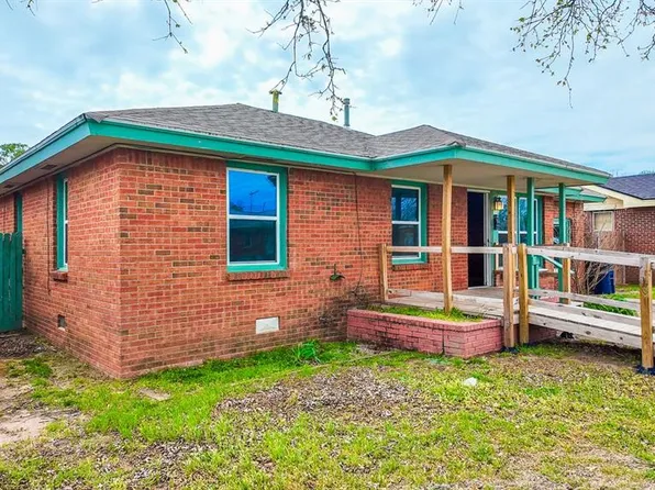 1104 SW 56th St, Oklahoma City, OK 73109