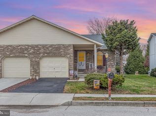 236 Kennedy Ct, Hanover, PA 17331