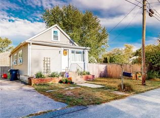 26 Saint Claire Ave, Warwick, RI 02889