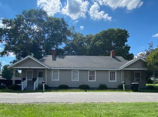 4 Ramsdale St, Belton, SC 29627