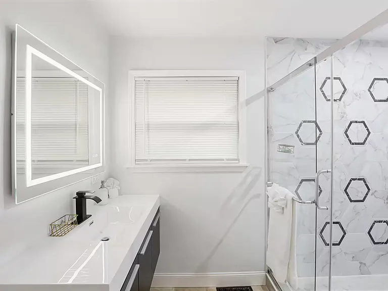 7648 Kenneth Ave — Photo 29