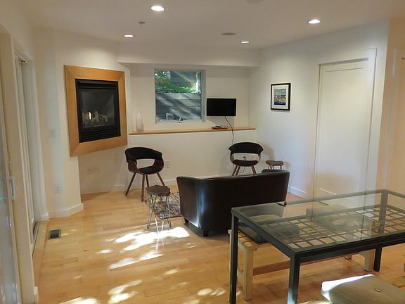 5th image of 202A Bradford Street #2