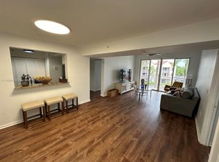 2711 Ocean Club Blvd APT 307, Hollywood, FL 33019