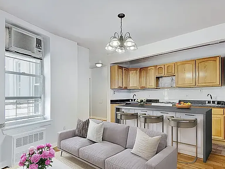 95 S 8th St #3F — Photo 3