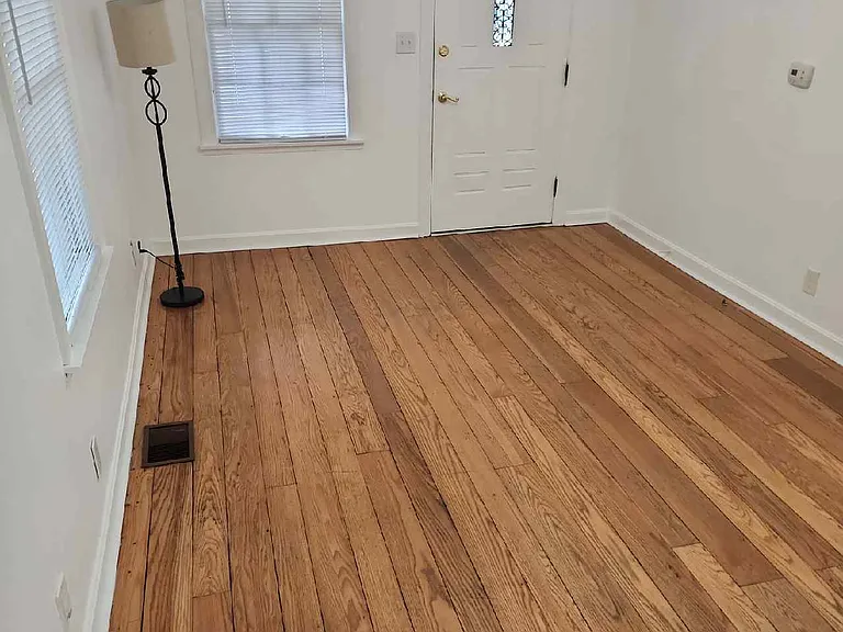 1015 Camden Ave — Photo 7