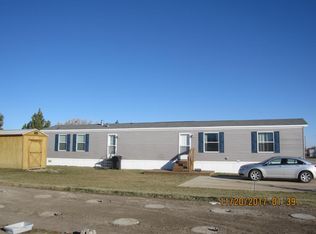 849 Palomino Ln, Dickinson, ND 58601