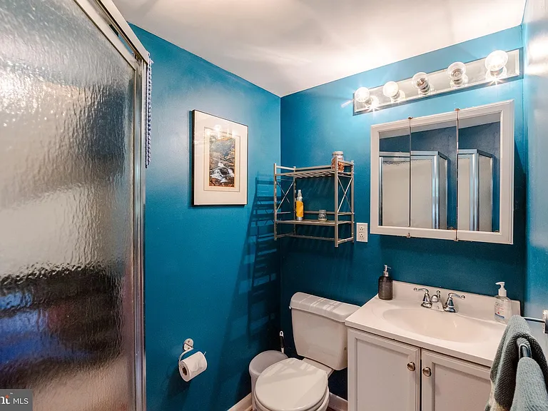 456 Lyceum Ave — Photo 11