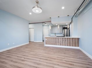 9909 Roosevelt Rd, Westchester, IL 60154