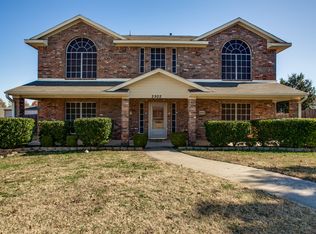 2902 Tree Line Rd, Garland, TX 75040