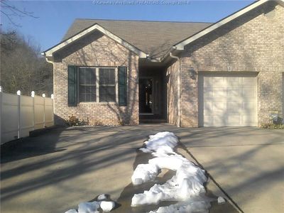 1 Gaston Ln, Charleston, WV, 25302