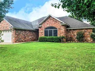 18 Hunnington Dr, New Boston, TX 75570