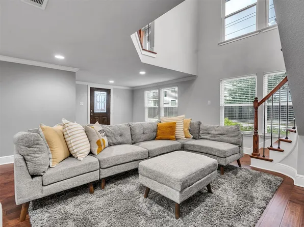 2608 Arlington St, Houston, TX 77008