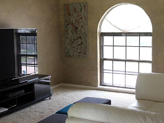 Spacious game room