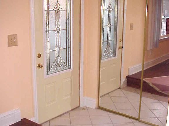 Sunken Entrance Foyer