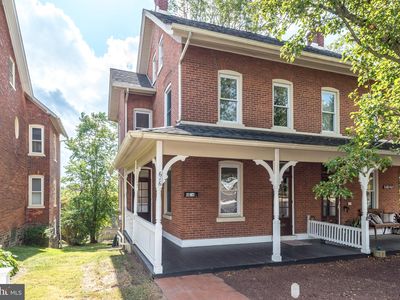 616 W Walnut St, Perkasie, PA, 18944